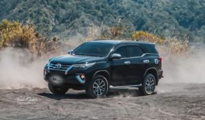 Toyota Fortuner VRZ Black