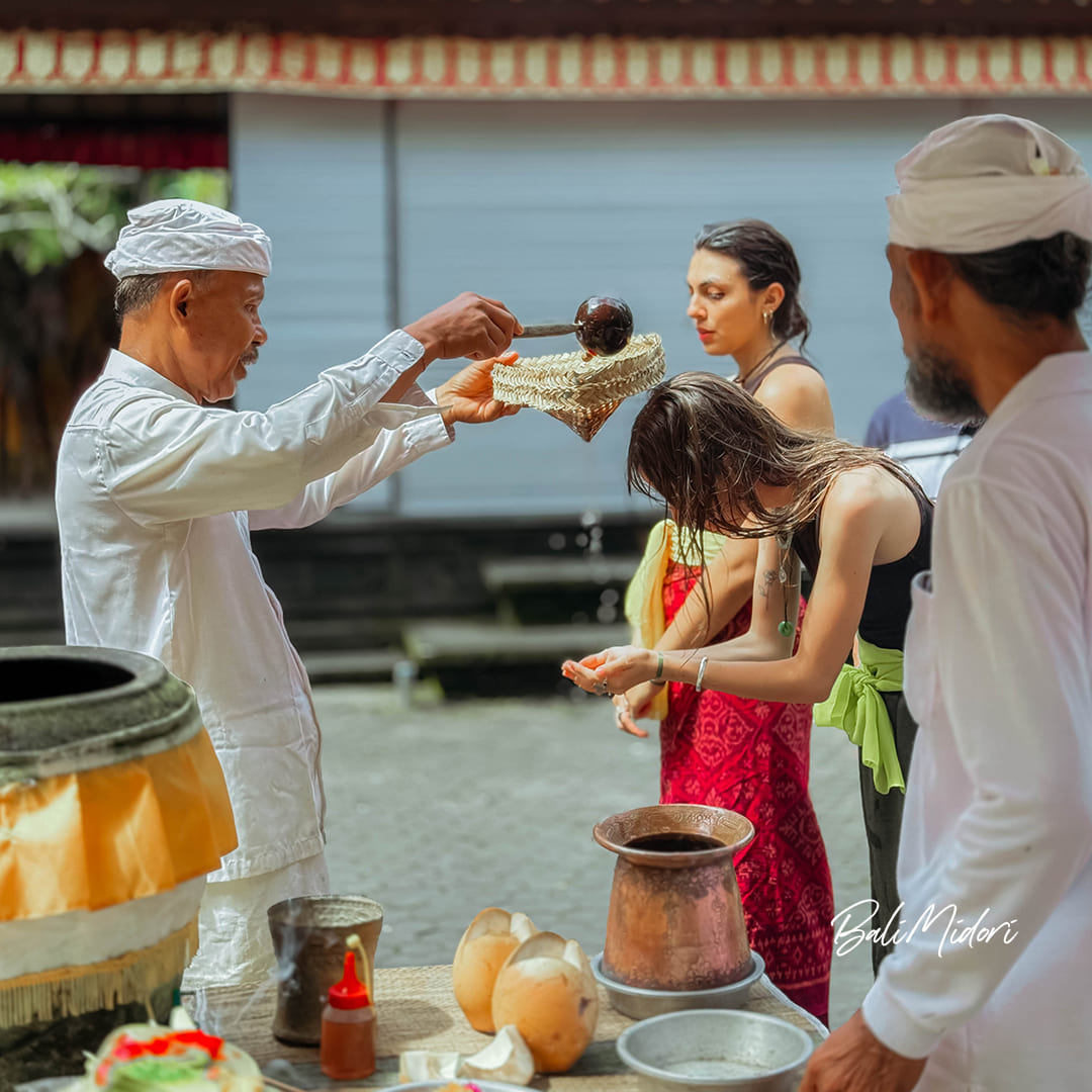 Kereban Langit Temple: Sacred Cave & Spring in Bali