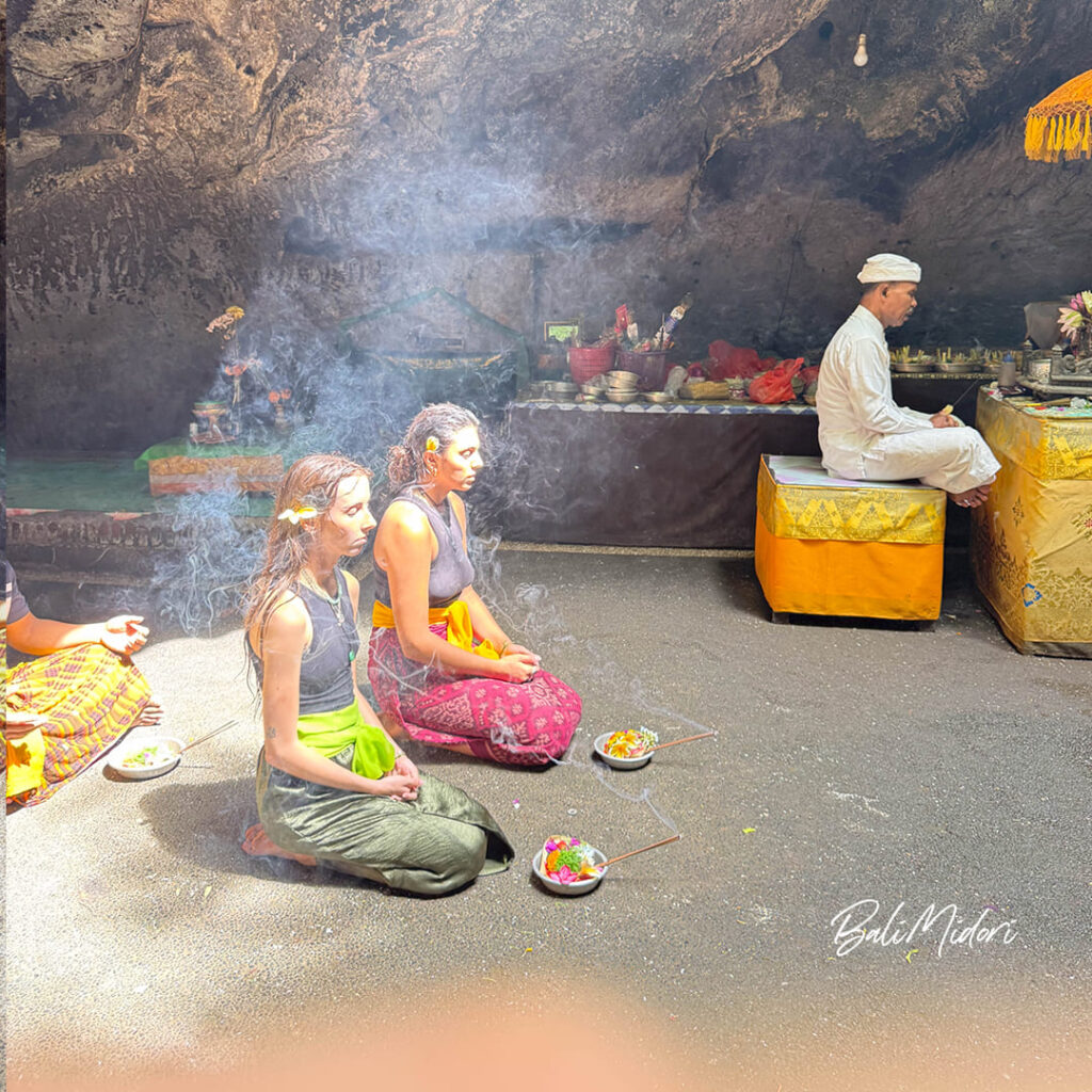 Kereban Langit Temple: Sacred Cave & Spring in Bali