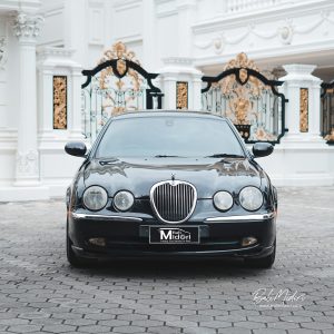Jaguar Type S