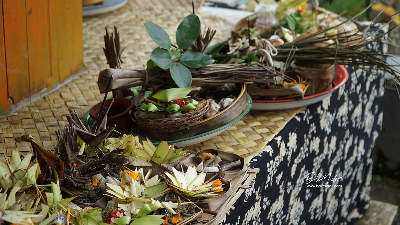 bhatara-hyang-guru-bali-midori_4
