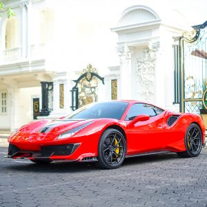 Ferrari 488 Pista