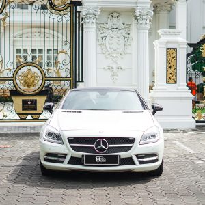 Mercedes Benz SLK White