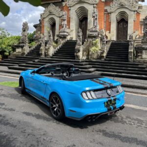 Ford Mustang Convertible Blue
