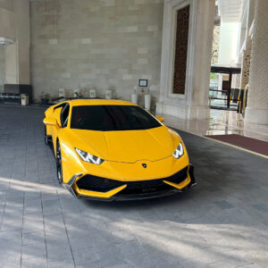Lamborghini Huracan Yellow