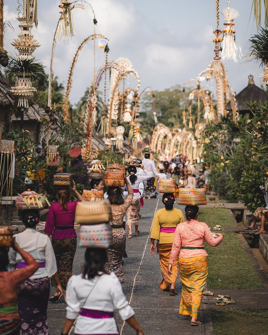 Galungan & Kuningan By @justravelynn
