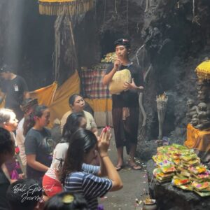 Taman Beji Griya Waterfall: Bali’s Sacred Retreat for Spiritual Cleansing