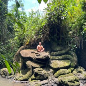 Taman Beji Griya Waterfall: Bali’s Sacred Retreat for Spiritual Cleansing