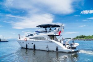 Burjuman – Fly-Bridge Super Yacht