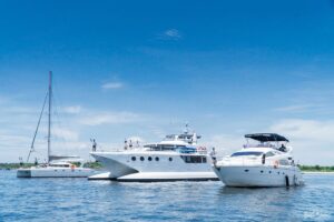 Burjuman – Fly-Bridge Super Yacht