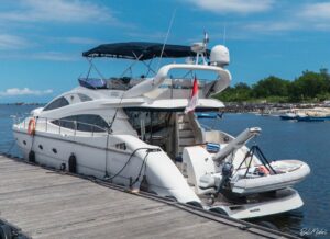 Burjuman – Fly-Bridge Super Yacht