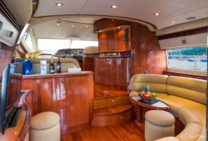 Burjuman – Fly-Bridge Super Yacht