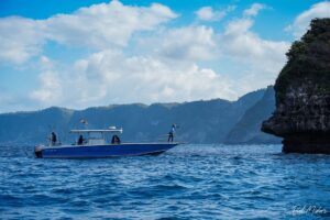 Inami – Luxury Sport Vessel 35.10 Ft