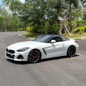 BMW Z4 Roadster (2025) – Alpine White