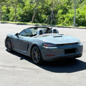 Porsche 718 Spyder Cayman (2017) – Agate Grey Metallic