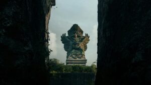 Bali GWK & Uluwatu Tour – Watersports, Garuda Wisnu Kencana & Kecak Dance