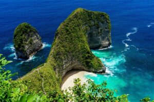 Nusa Penida Day Tour – Kelingking Beach, Diamond Beach & Tree House