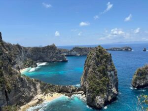 Nusa Penida Day Tour – Kelingking Beach, Diamond Beach & Tree House