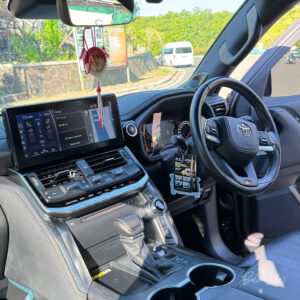 Toyota Land Cruiser 300 GR-Sport (2023) – Black