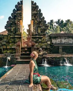 Tirta Empul Temple Bali: Complete Guide to the Water Purification Ceremony