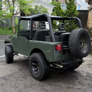 Jeep CJ7 Green