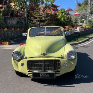 Morris Minor Cabrio Convertible Rental Bali