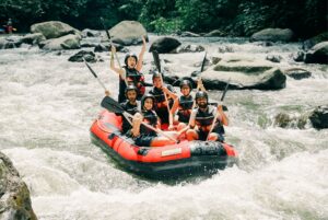 Bali Midori Coordinates a 6-Day Bali Group Journey for Paradise Travel from Greece